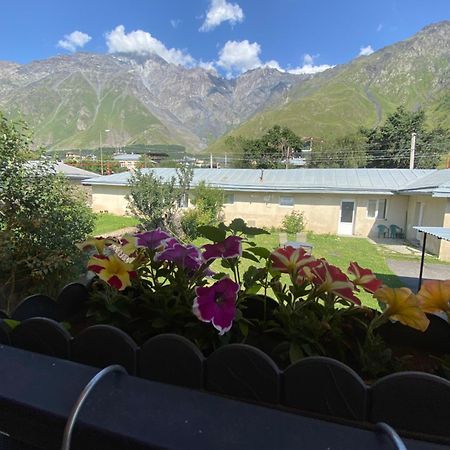 Hotel Elegant Kazbegi Exterior foto